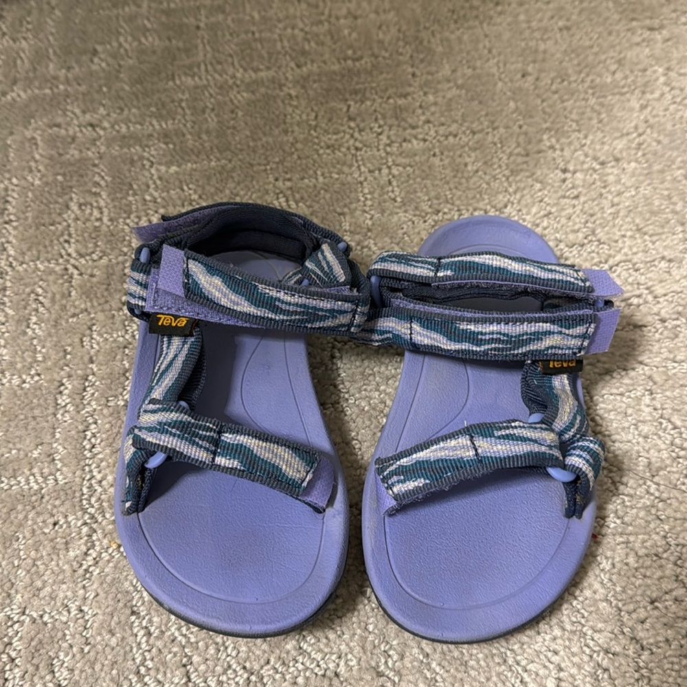 I told you the best kids sandal ever